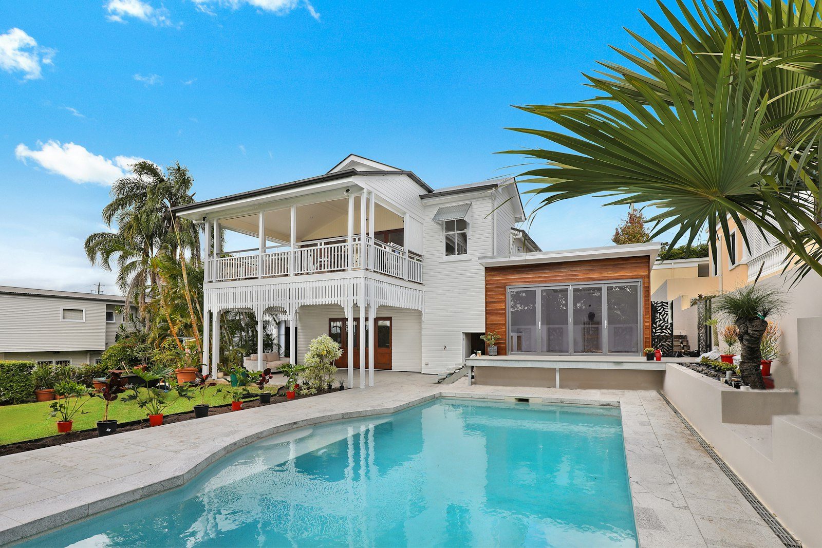 Palm Courtyard Garden